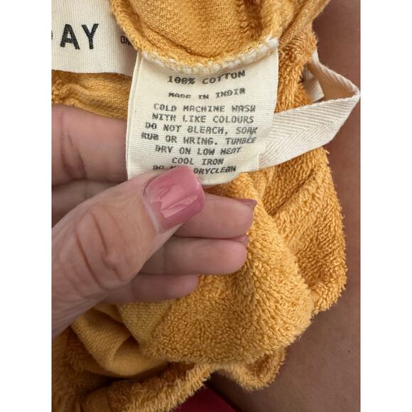 Sunday Supply Co. Womens Golden Drawstring Beach Shorts One Size - Picture 6 of 6